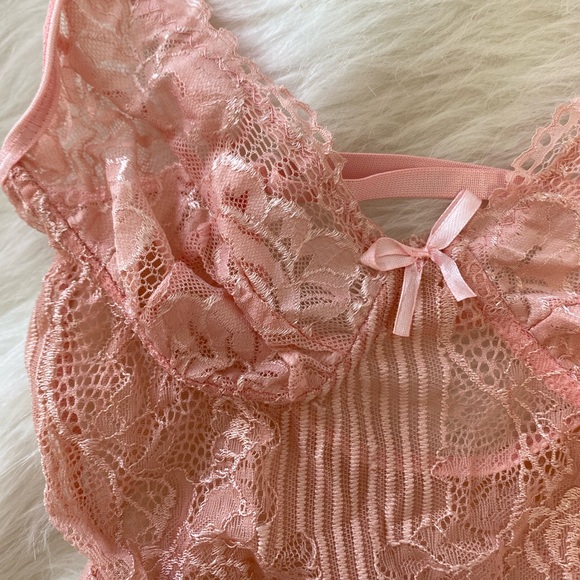 light pink lace bodysuit - Picture 2 of 4